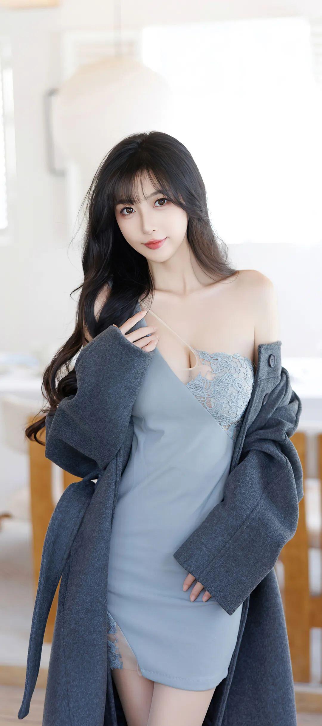 【套圖x8】OnlyFans實力反差氣質長腿妹子KimmySun掰穴求肏[24P]