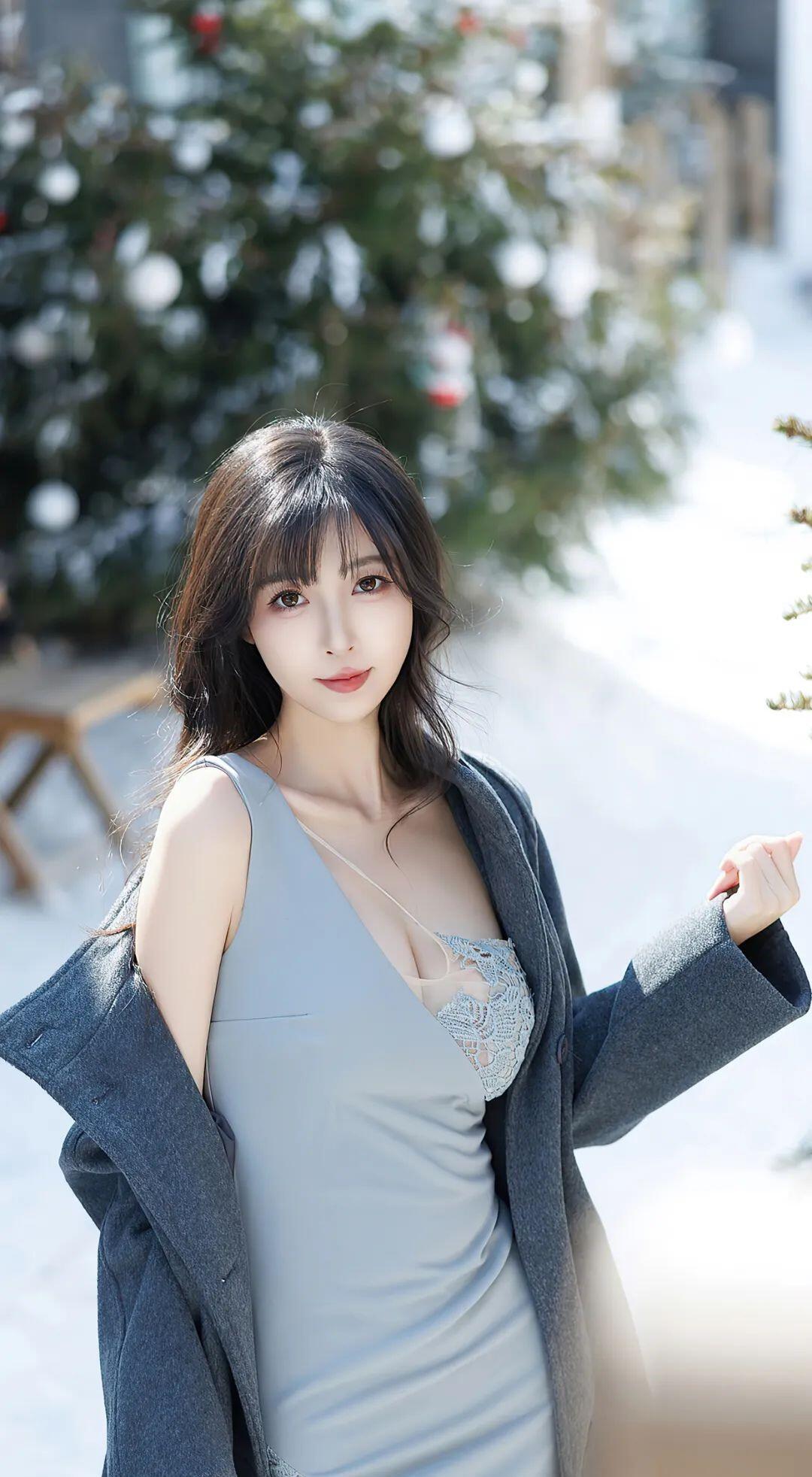【套圖x8】OnlyFans實力反差氣質長腿妹子KimmySun掰穴求肏[24P]