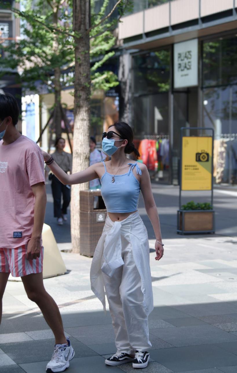 【套圖x16】韓國女模遭拐騙強行被拉至小樹林--有奶無屄[20P]